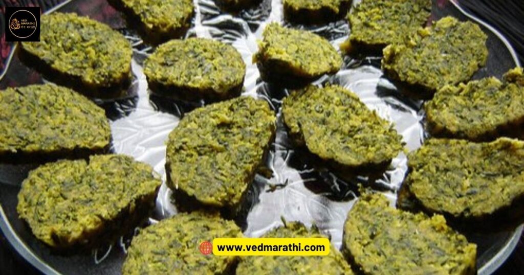 Kothimbir Vadi